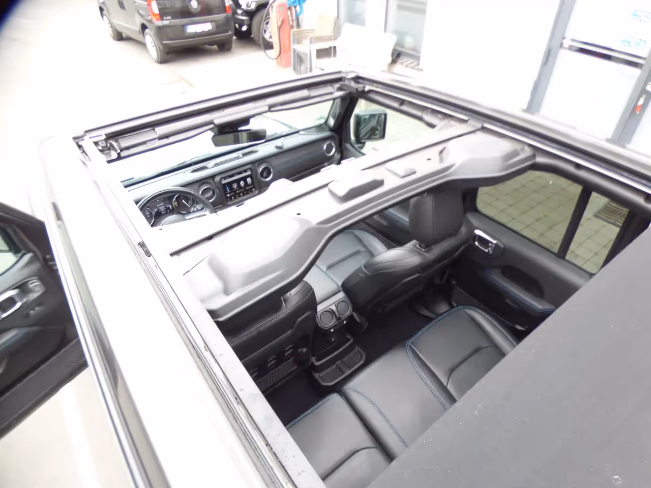 Jeep Wrangler 2.0 Turbo 4xe PHEV Rubicon**43000km** 9