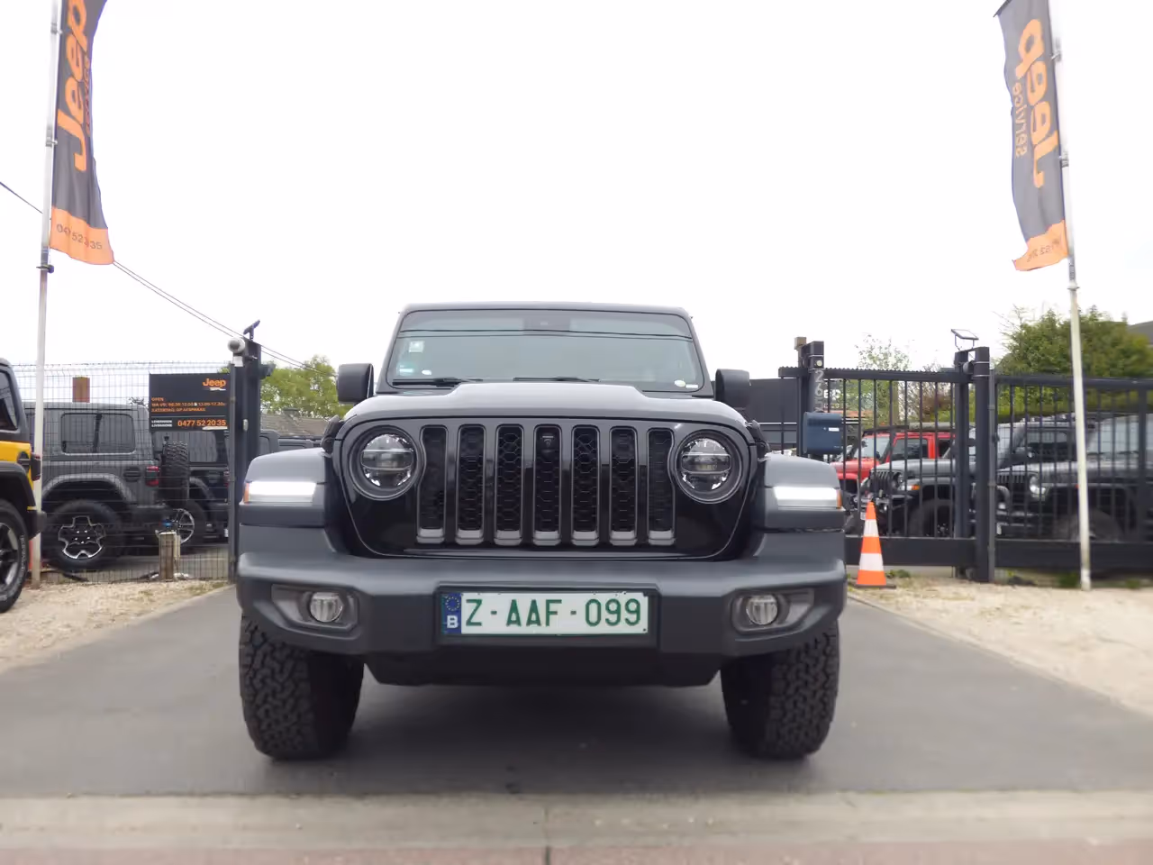 Jeep Wrangler 2.0 Turbo Rubicon black **56000km** 10