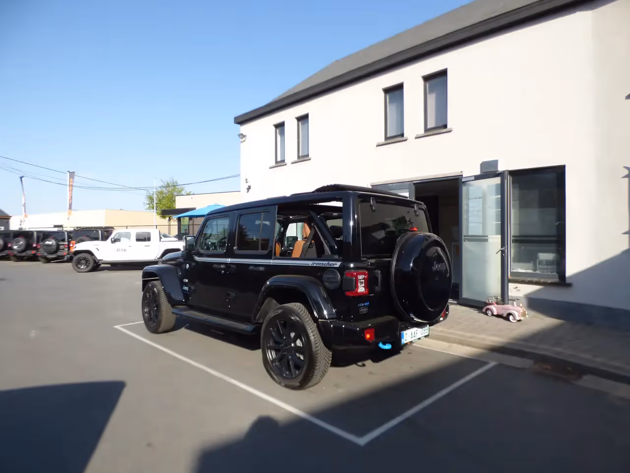 Jeep Wrangler 2.0 Turbo 4xe PHEV **Exclusive Black edition** 11