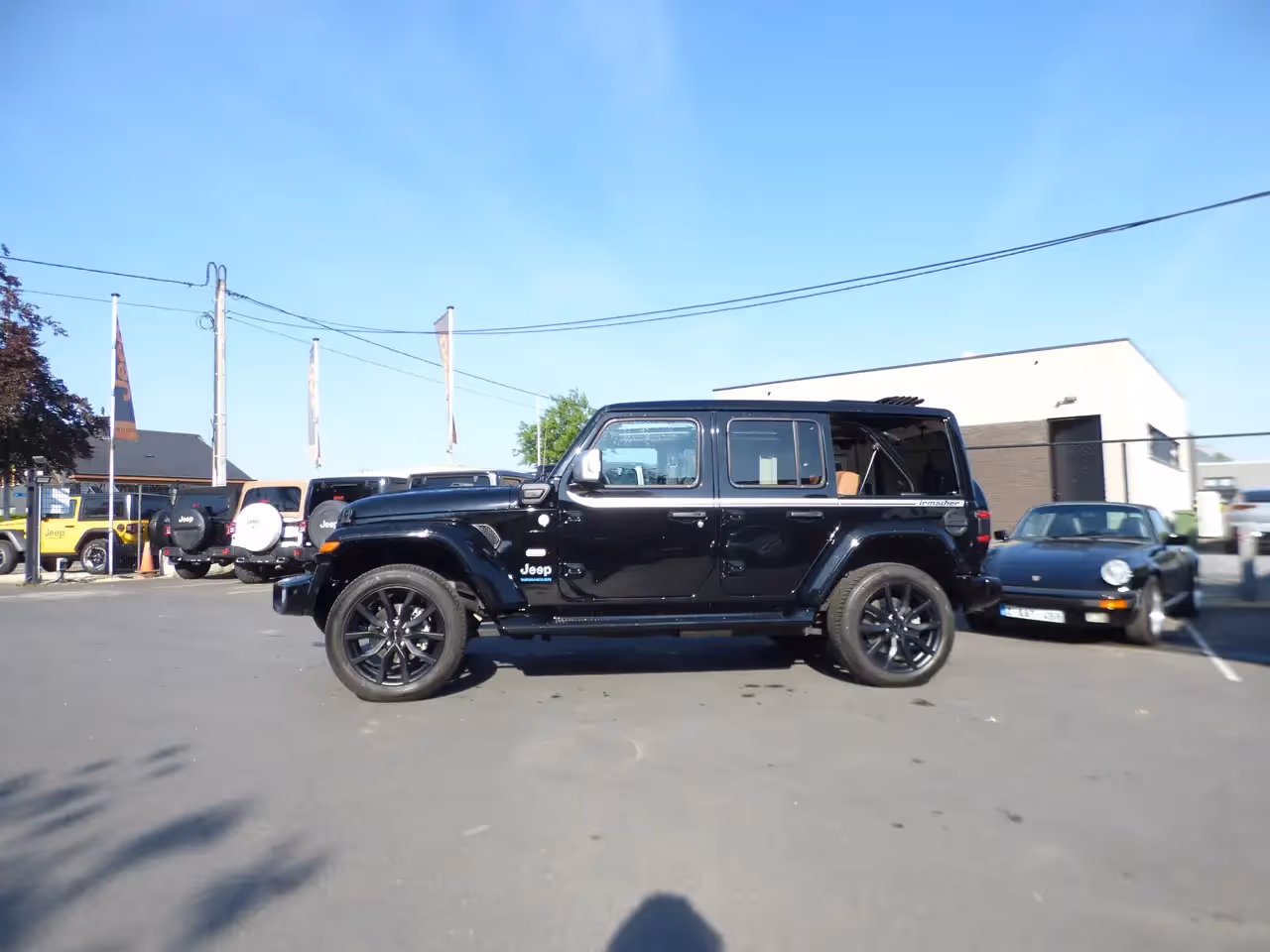 Jeep Wrangler 2.0 Turbo 4xe PHEV **Exclusive Black edition** 7