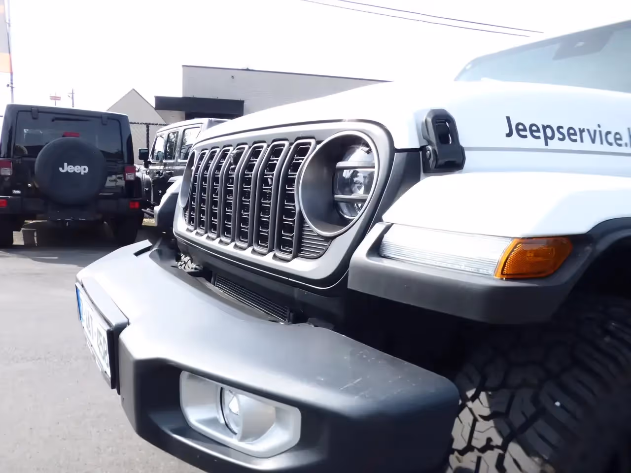 Jeep Gladiator 3.0 V6 4WD ATX OverlandMy22 **25000km** 14