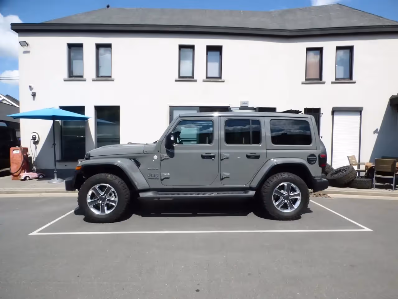 Jeep Wrangler 2.0 Turbo Sahara Unlimited **24000km** 1