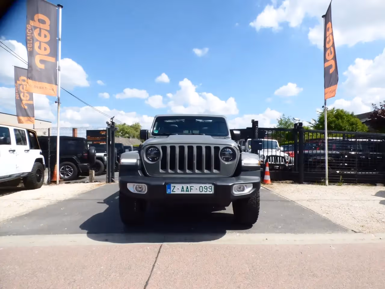Jeep Wrangler 2.0 Turbo Sahara Unlimited **24000km** 9