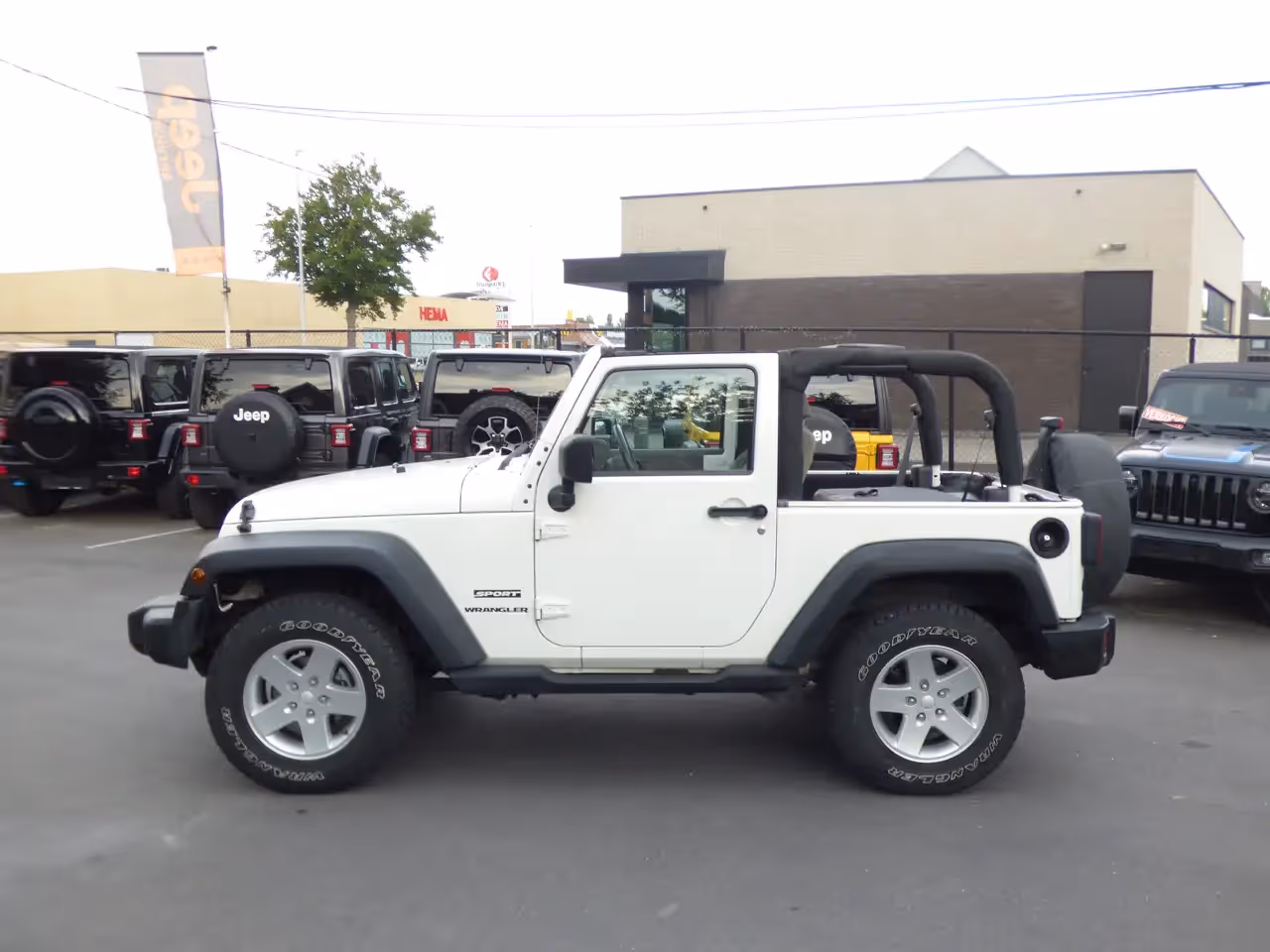 Jeep Wrangler 2.8 CRD Sport **Perfecte staat **119000 km** 10