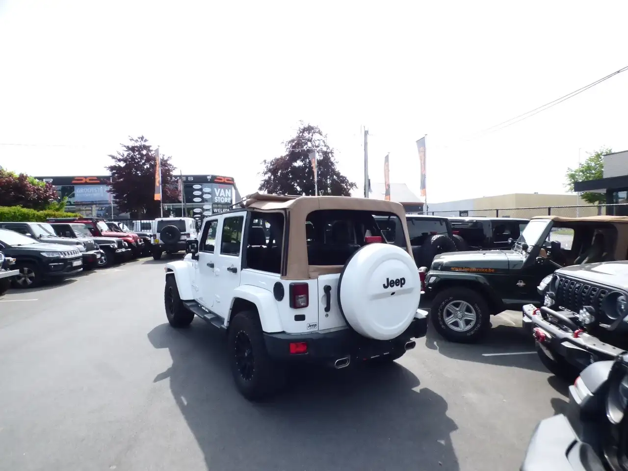 Jeep Wrangler 3.6i V6 Ultimate edition **67000km** 13