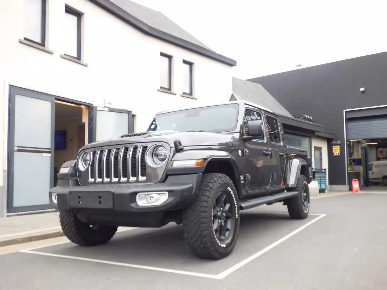 Jeep Gladiator Gladiator 3.0V6 **Overland ** 9000km** 0