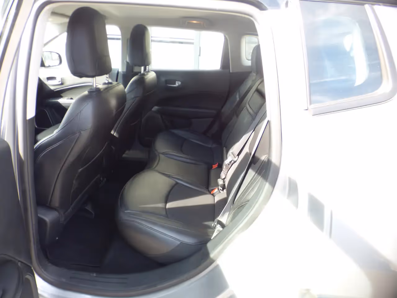 Jeep Compass Compass 1.4 Limited**Nieuwe staat **85000km** 7