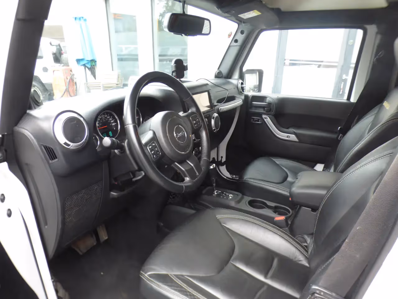 Jeep Wrangler Wrangler Unlimited 2.8 CRD DPF Automatik Sahara 7