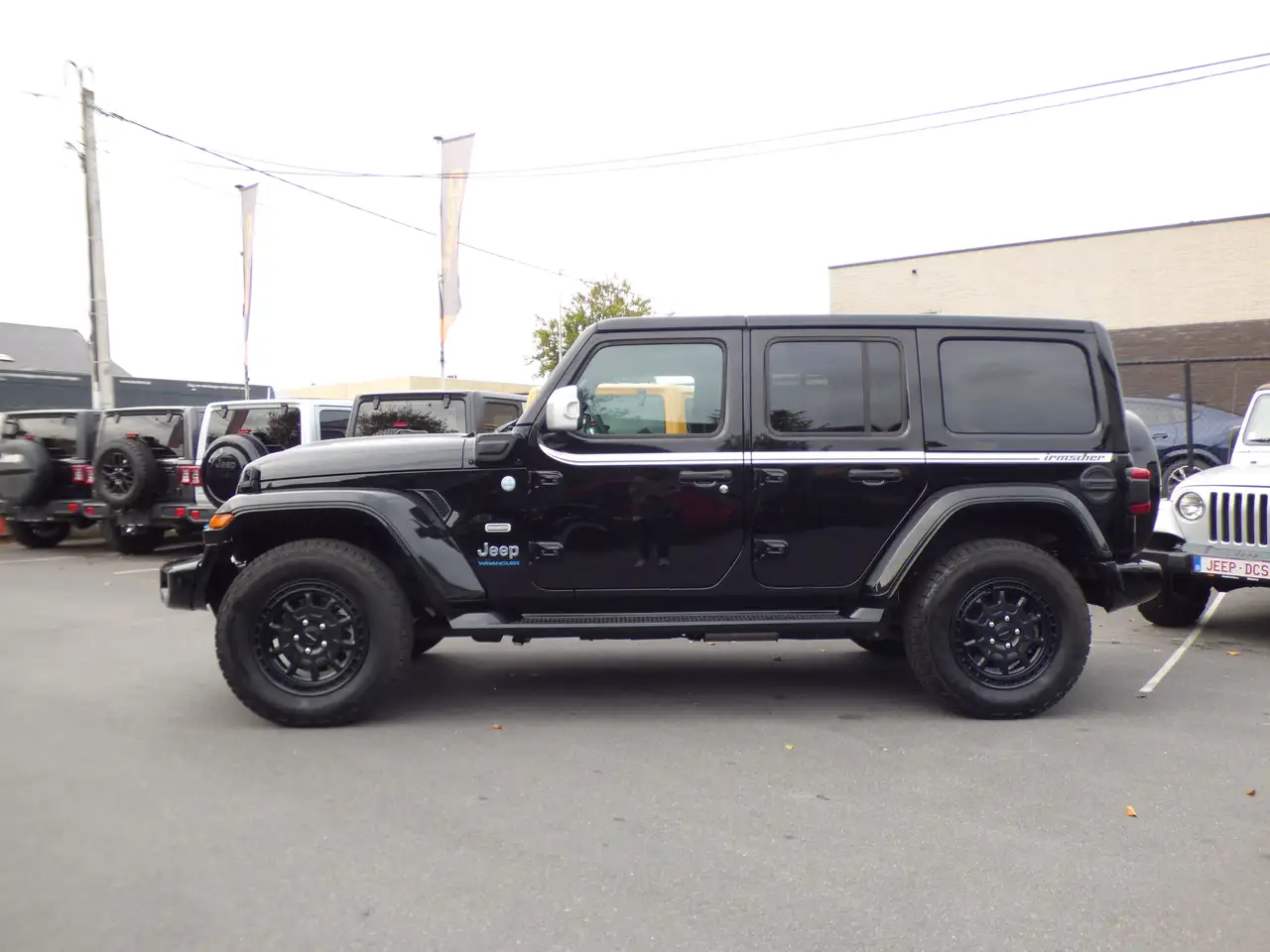 Jeep Wrangler **Black-Exclusive Edition **6900km**Phev 13