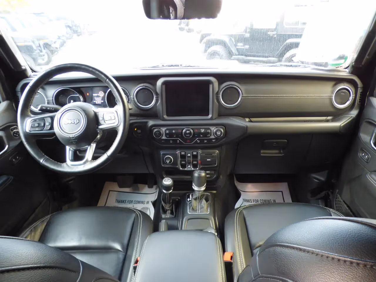 Jeep Wrangler 2.0 Turbo Sahara**73000km**Black** 7