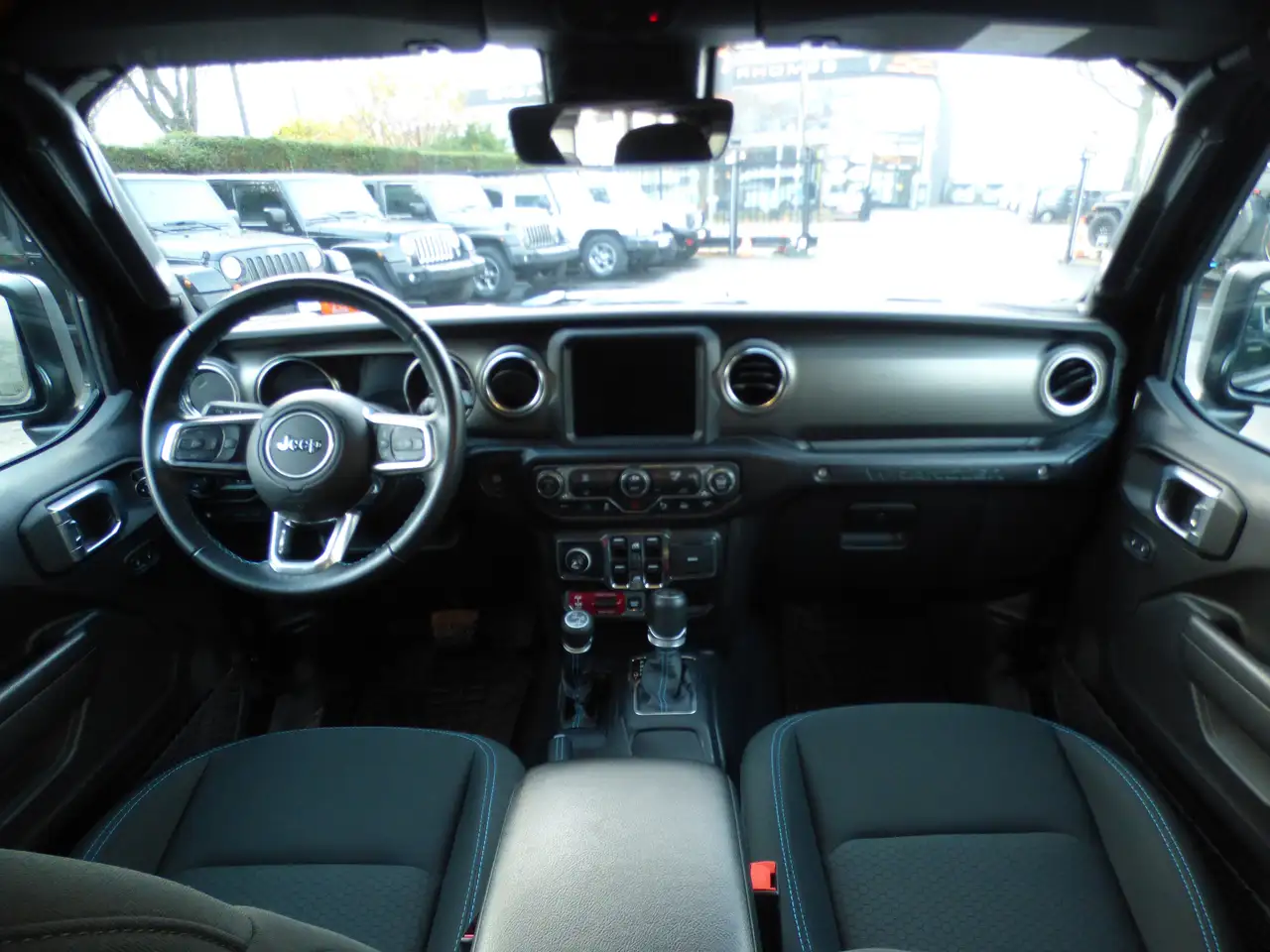 Jeep Wrangler **Rubicon**16000km**Phev hybride** 9