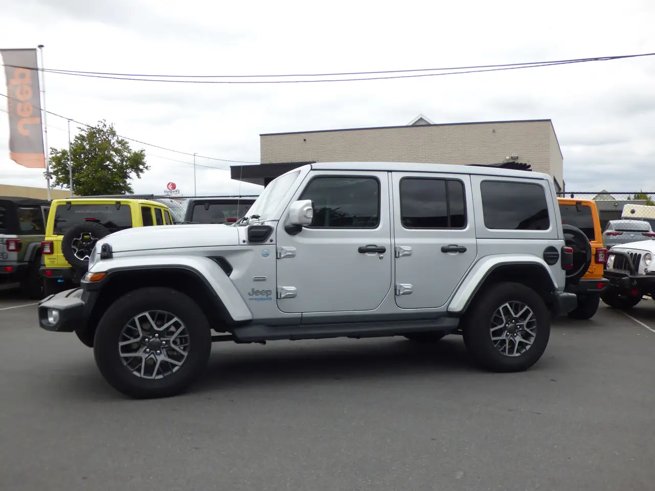 Jeep Wrangler Phev hybride*Overland -edition*23000km** 12