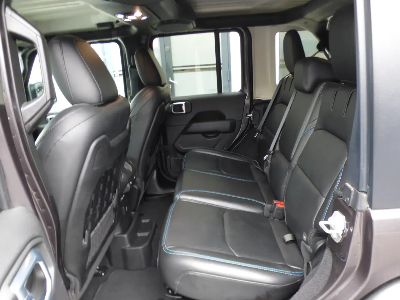 Jeep Wrangler Wrangler PHEV 2.0 Turbo 4xe Rubicon **35000km** 13