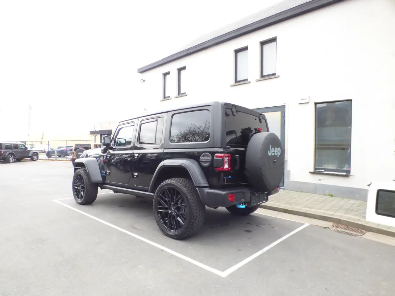 Jeep Wrangler **Rubicon**16000km**Phev hybride** 2