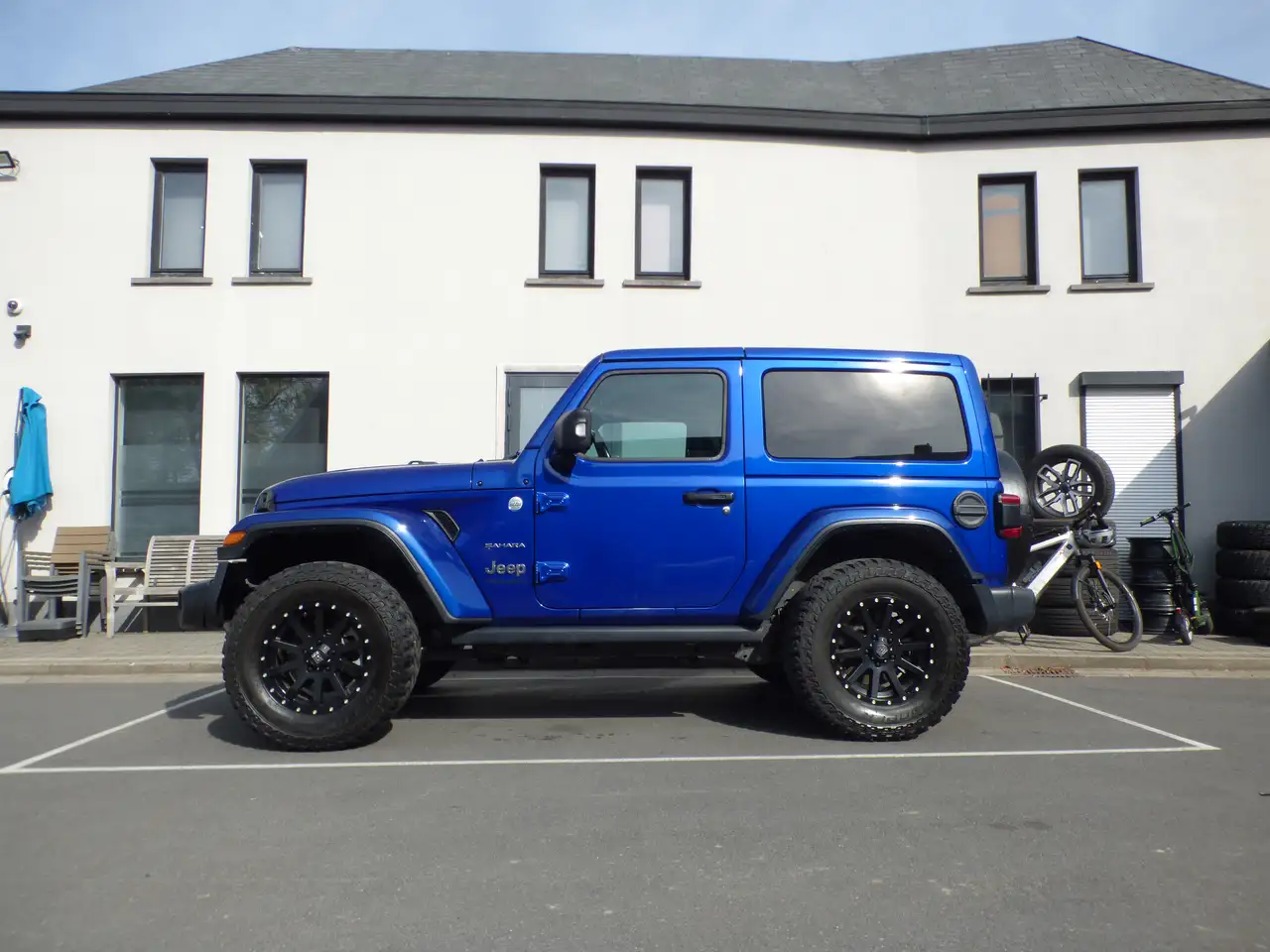 Jeep Wrangler Wrangler 2.0 Turbo Sahara**56000km** 1