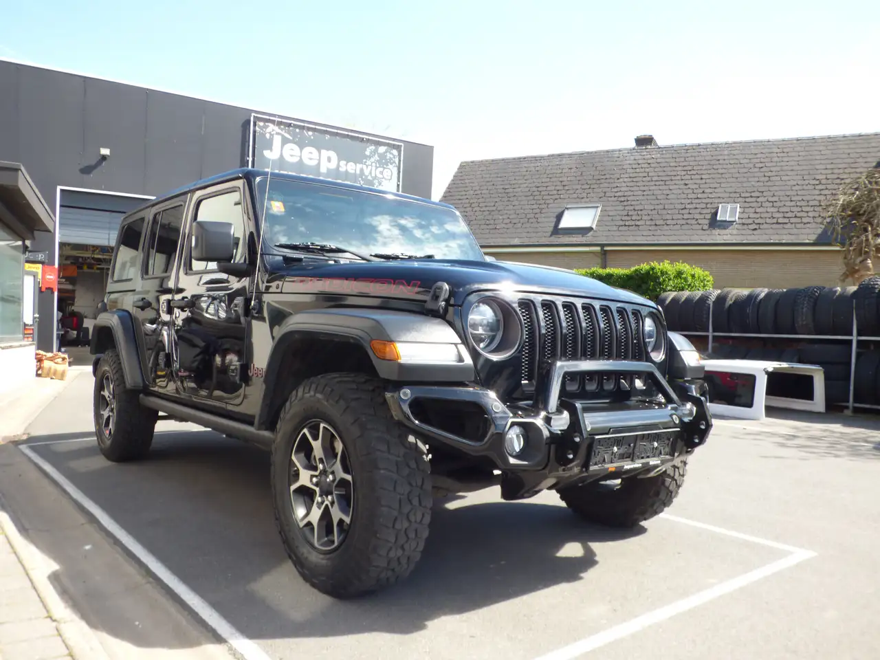 Jeep Wrangler Unlimited Rubcion 2.0 benzine **77000km** 1