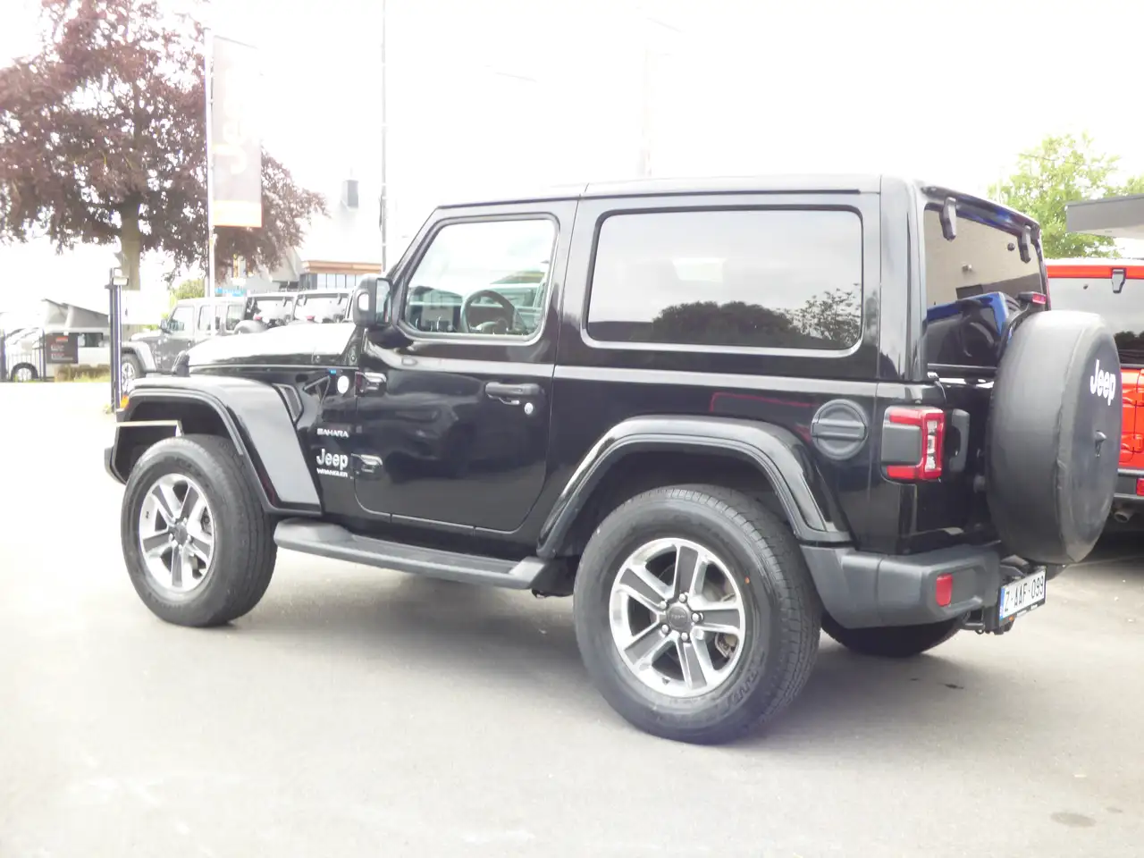 Jeep Wrangler Wrangler 2.0 Turbo Sahara  **53000km** 9