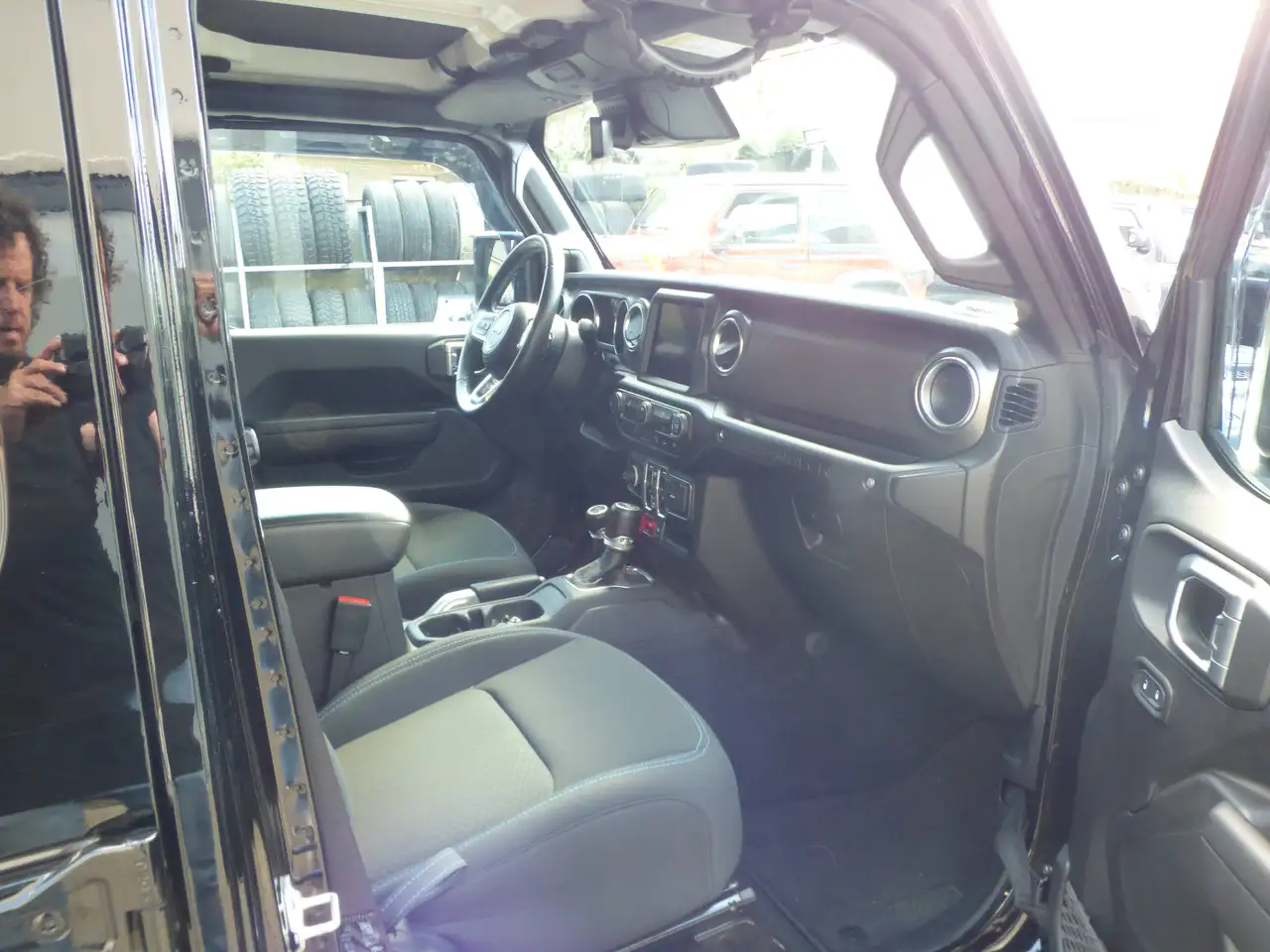 Jeep Wrangler **Rubicon**16000km**Phev hybride** 5