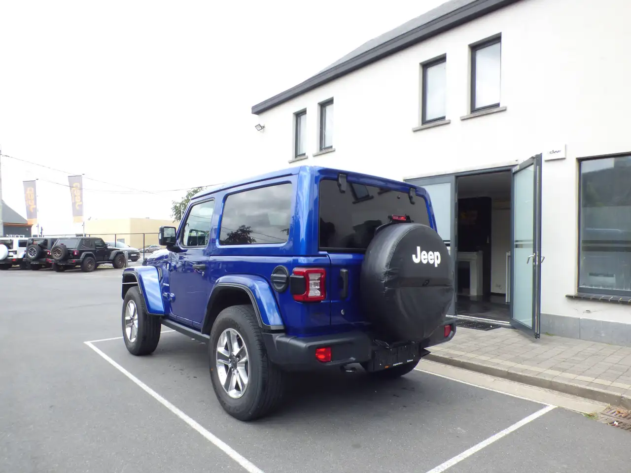 Jeep Wrangler Wrangler 2.0 Turbo Sahara**53000km** 2