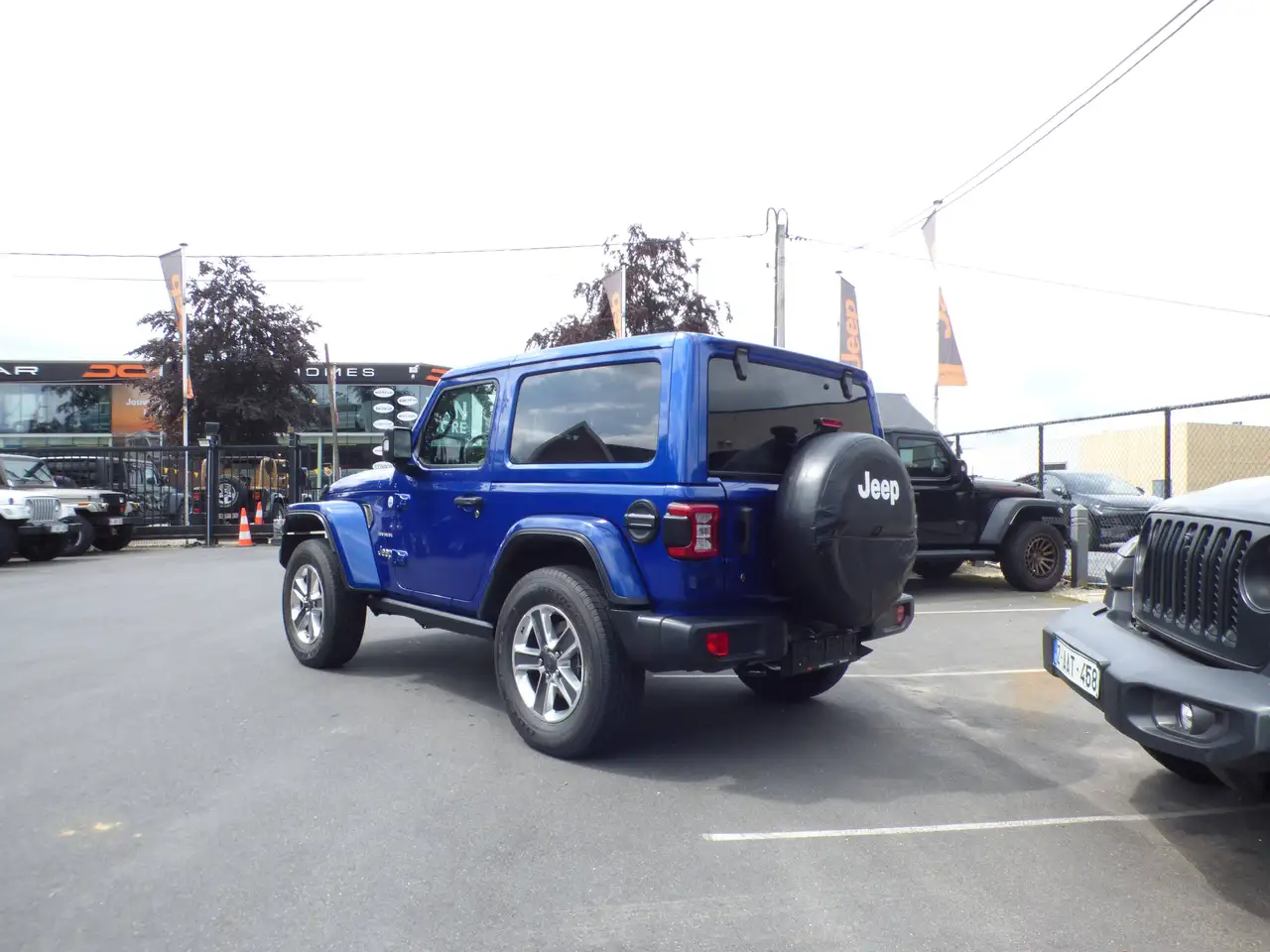 Jeep Wrangler Wrangler 2.0 Turbo Sahara**53000km** 10