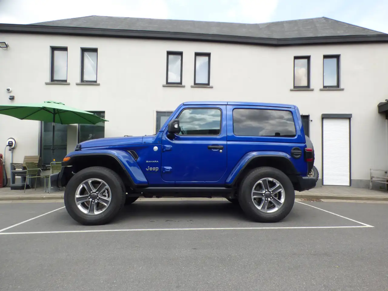 Jeep Wrangler Wrangler 2.0 Turbo Sahara**53000km** 3