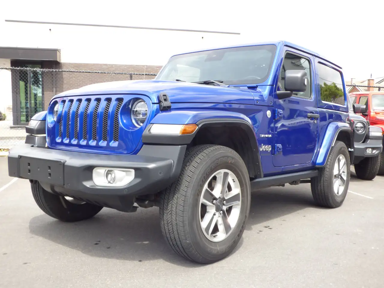 Jeep Wrangler Wrangler 2.0 Turbo Sahara**53000km** 14
