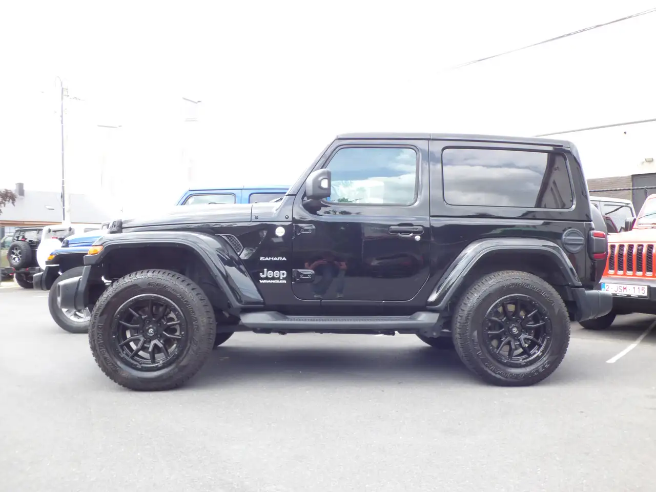 Jeep Wrangler Wrangler 2.0 Turbo Sahara  **54000km** 9