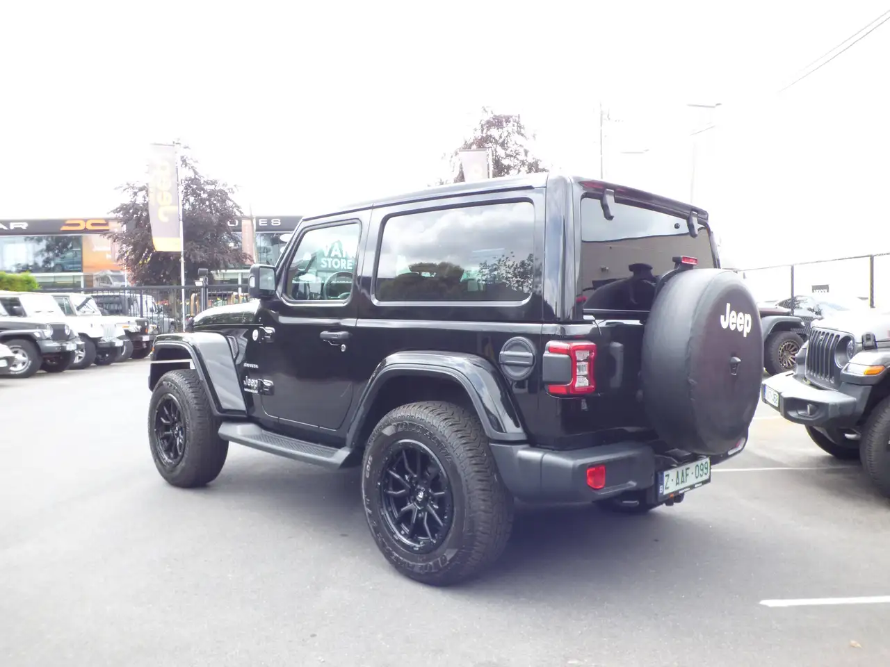 Jeep Wrangler Wrangler 2.0 Turbo Sahara  **54000km** 10