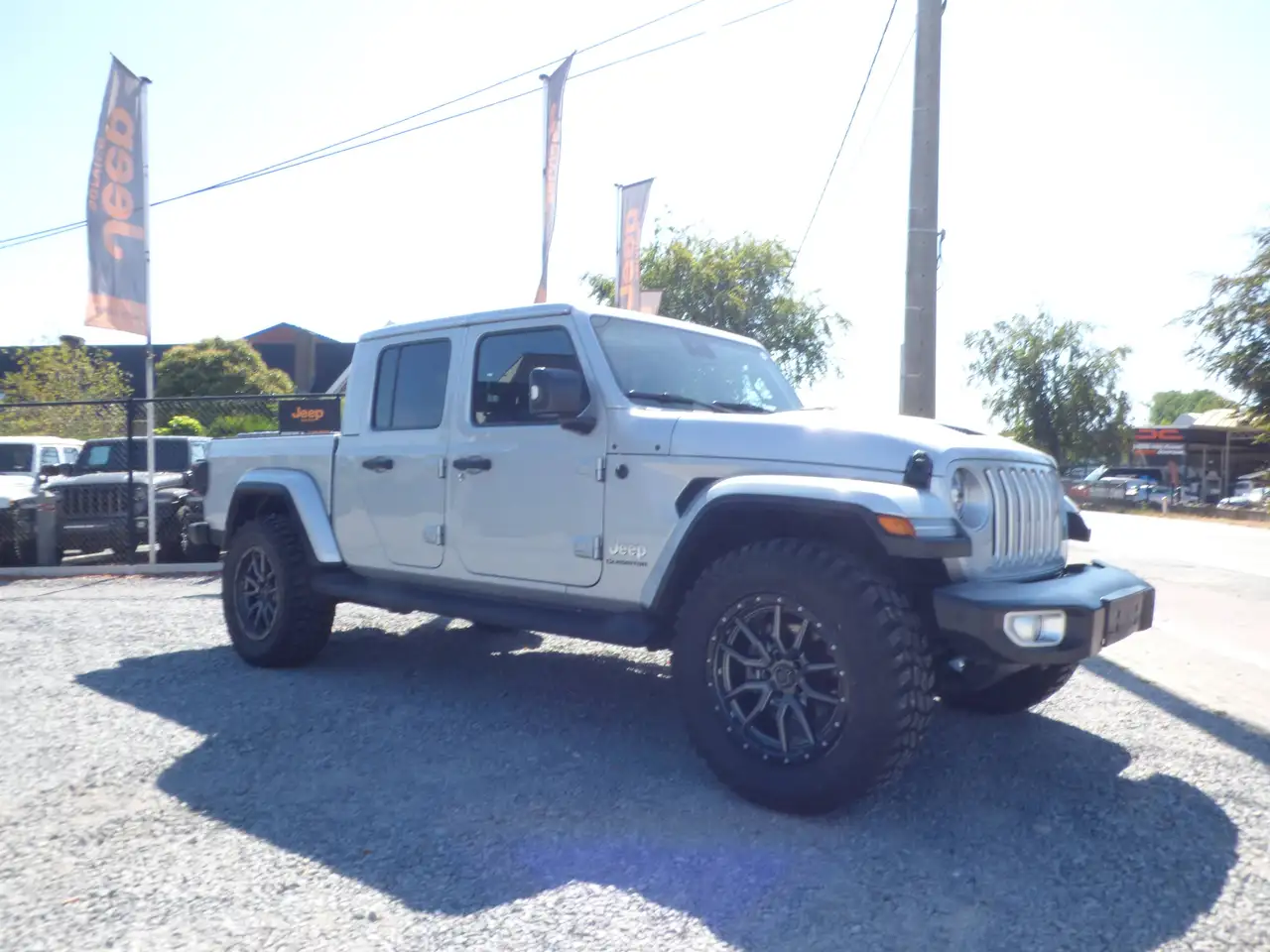 Jeep Gladiator Gladiator 3.0 V6 4WD Overland**Silver**40000km** 19