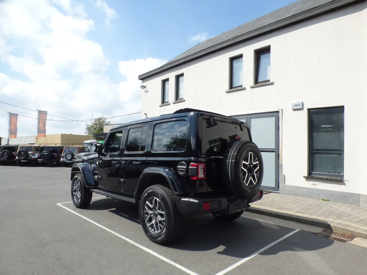 Jeep Wrangler Wrangler Sahara editie **Nieuw stock 58km** 2
