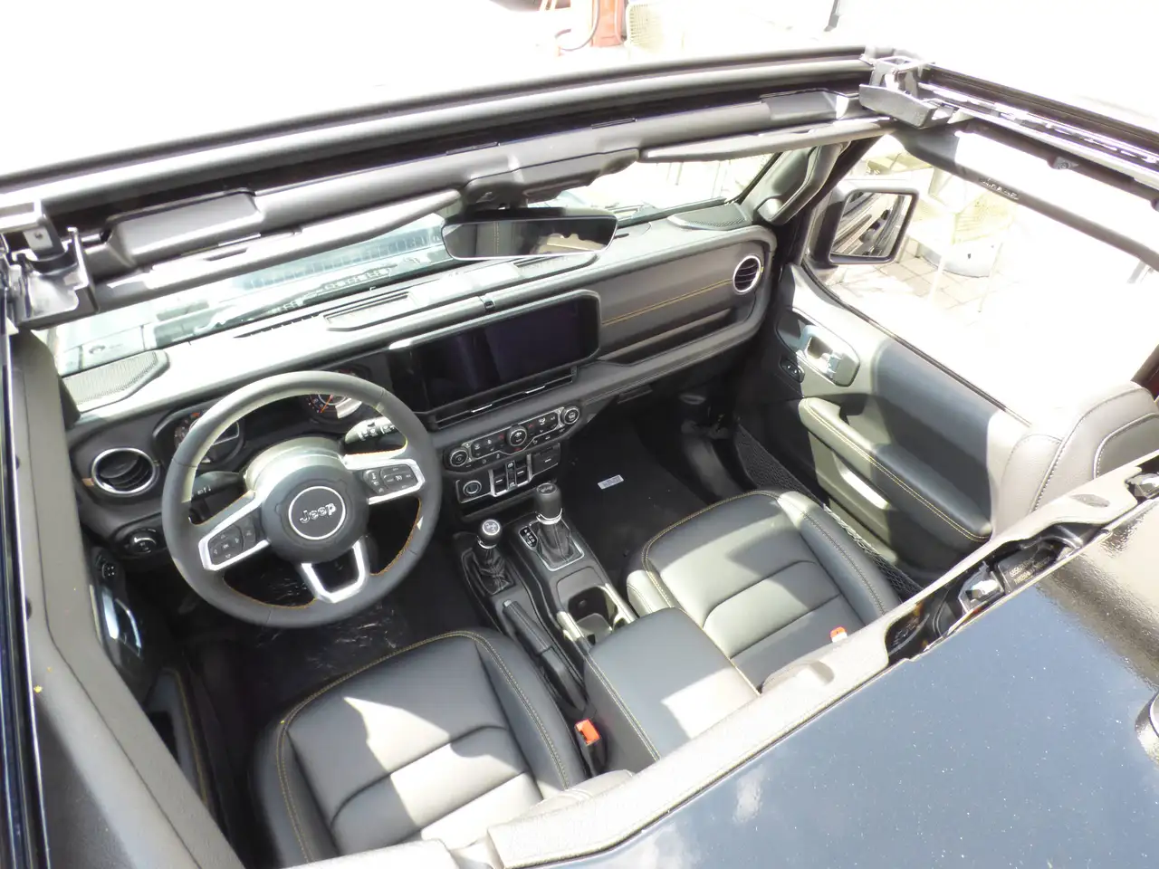Jeep Wrangler Wrangler Sahara editie **Nieuw stock 58km** 9