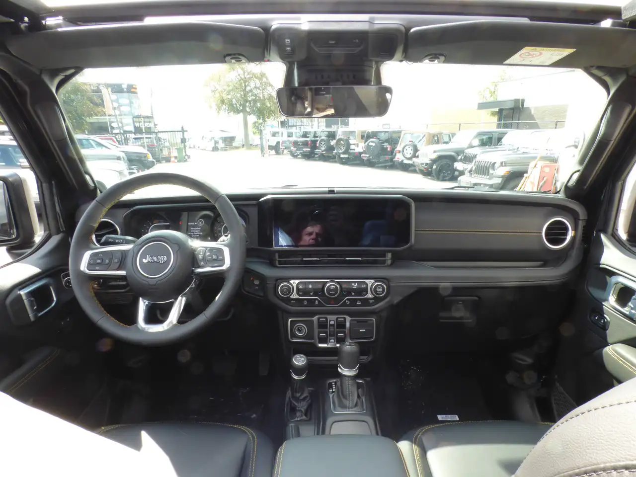 Jeep Wrangler Wrangler Sahara editie **Nieuw stock 58km** 10