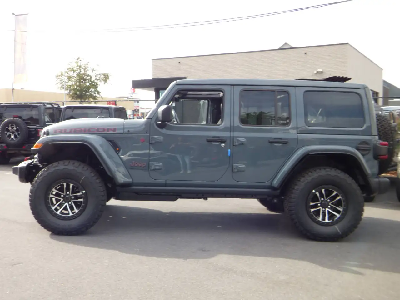 Jeep Wrangler Rubicon **X** New** 0 km ** 17