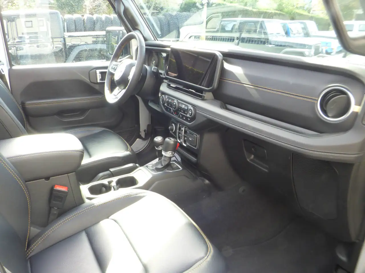 Jeep Wrangler Wrangler PHEV 2.0 Turbo 4xe Sahara **17833km** 5