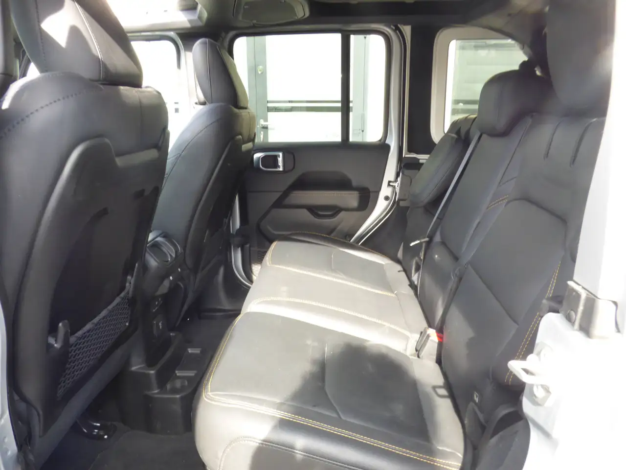 Jeep Wrangler Wrangler PHEV 2.0 Turbo 4xe Sahara **17833km** 8