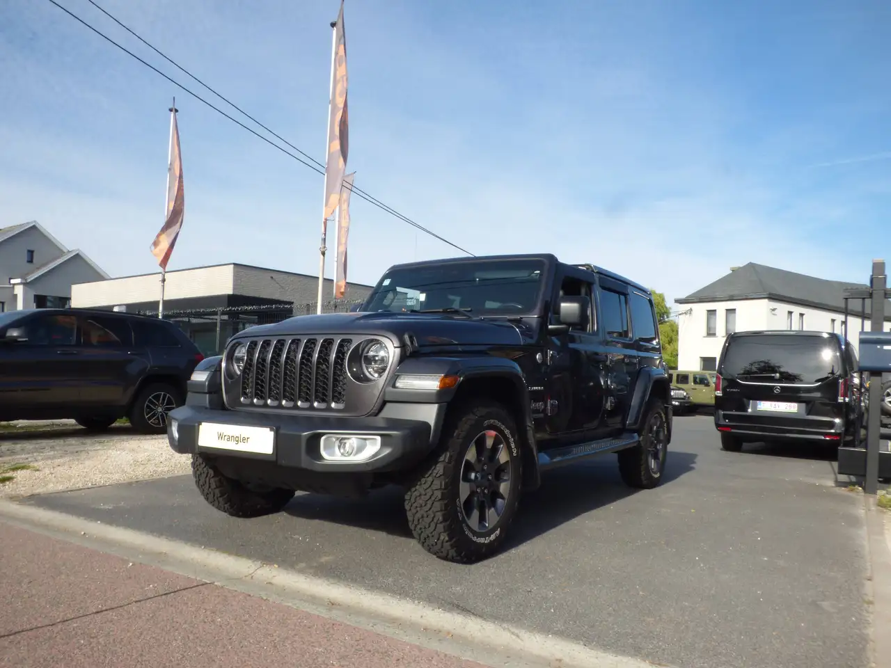 Jeep Wrangler Wrangler 2.0 Turbo Sahara **19750 km **Nieuwestaat ** 9