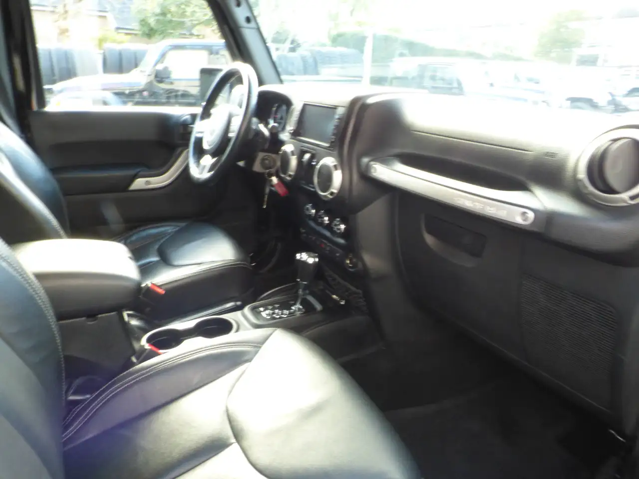 Jeep Wrangler Wrangler 2.8 CRD Black Night eagle **88500km** 9