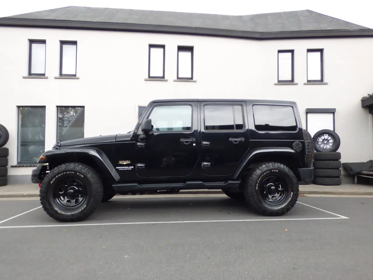 Jeep Wrangler Wrangler 2.8 CRD Sahara Black/black 1
