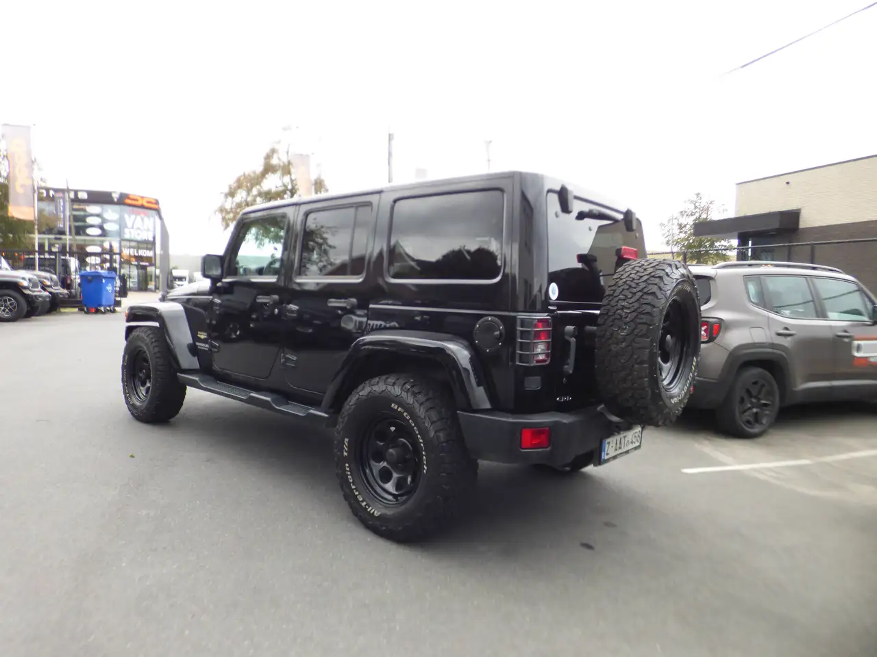 Jeep Wrangler Wrangler 2.8 CRD Sahara Black/black 13
