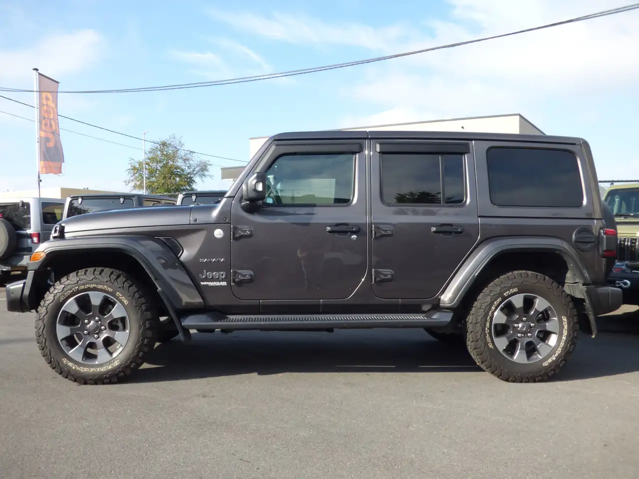 Jeep Wrangler Wrangler 2.0 Turbo Sahara **19750 km **Nieuwestaat ** 10