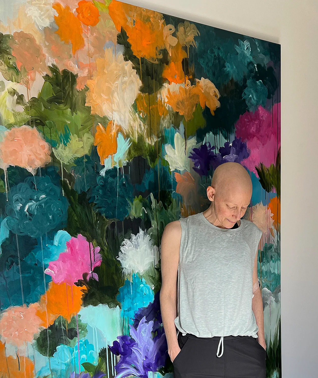 Portrait de Mélanie Lefebvre — Artiste peintre à son atelier situé à Shefford, Canada.
