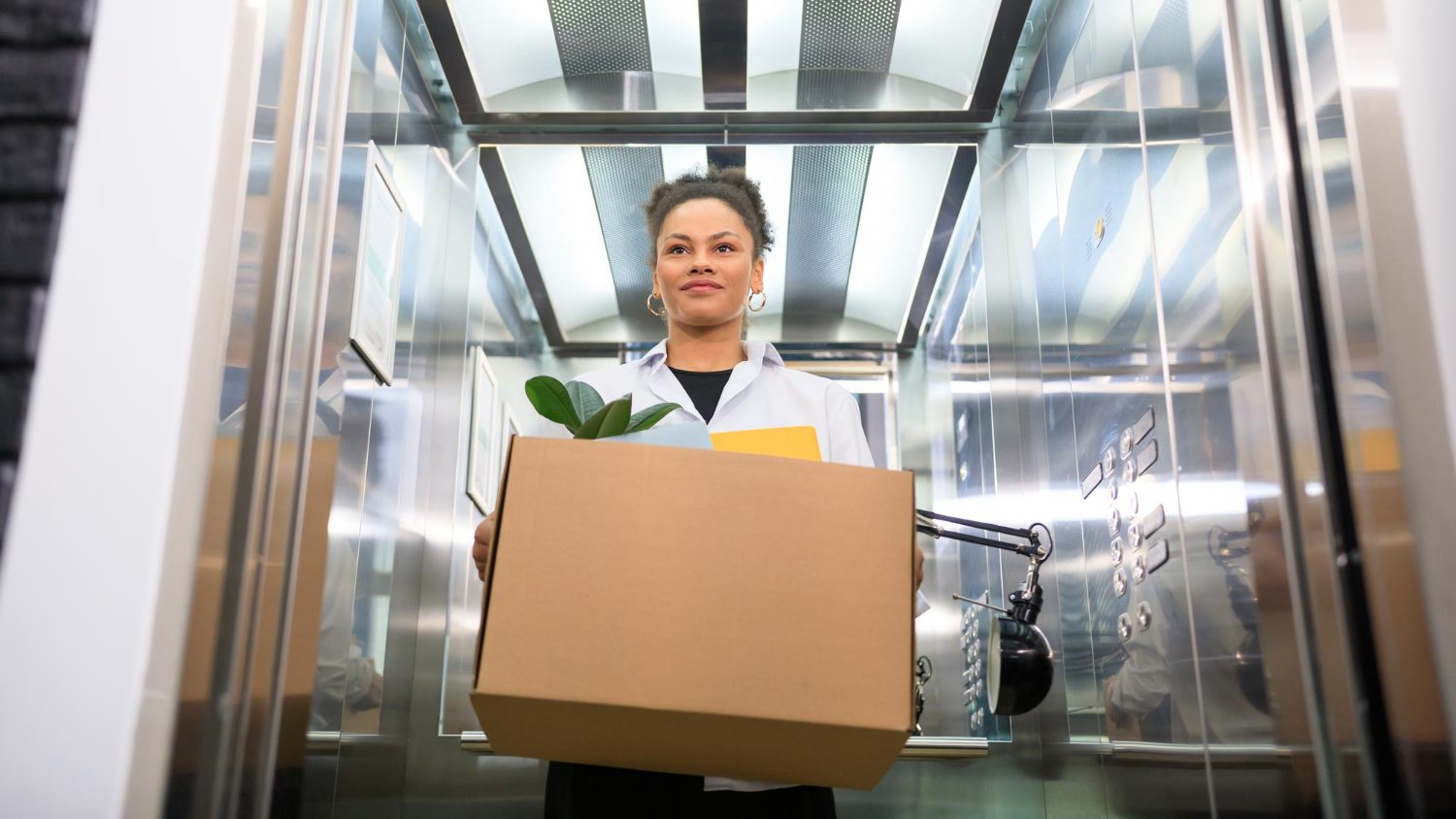 What to Do When Elevators Break Down During Northbrook Moves