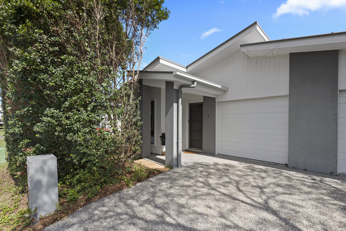 1 / 10 Firestone Avenue, Pimpama QLD 4209