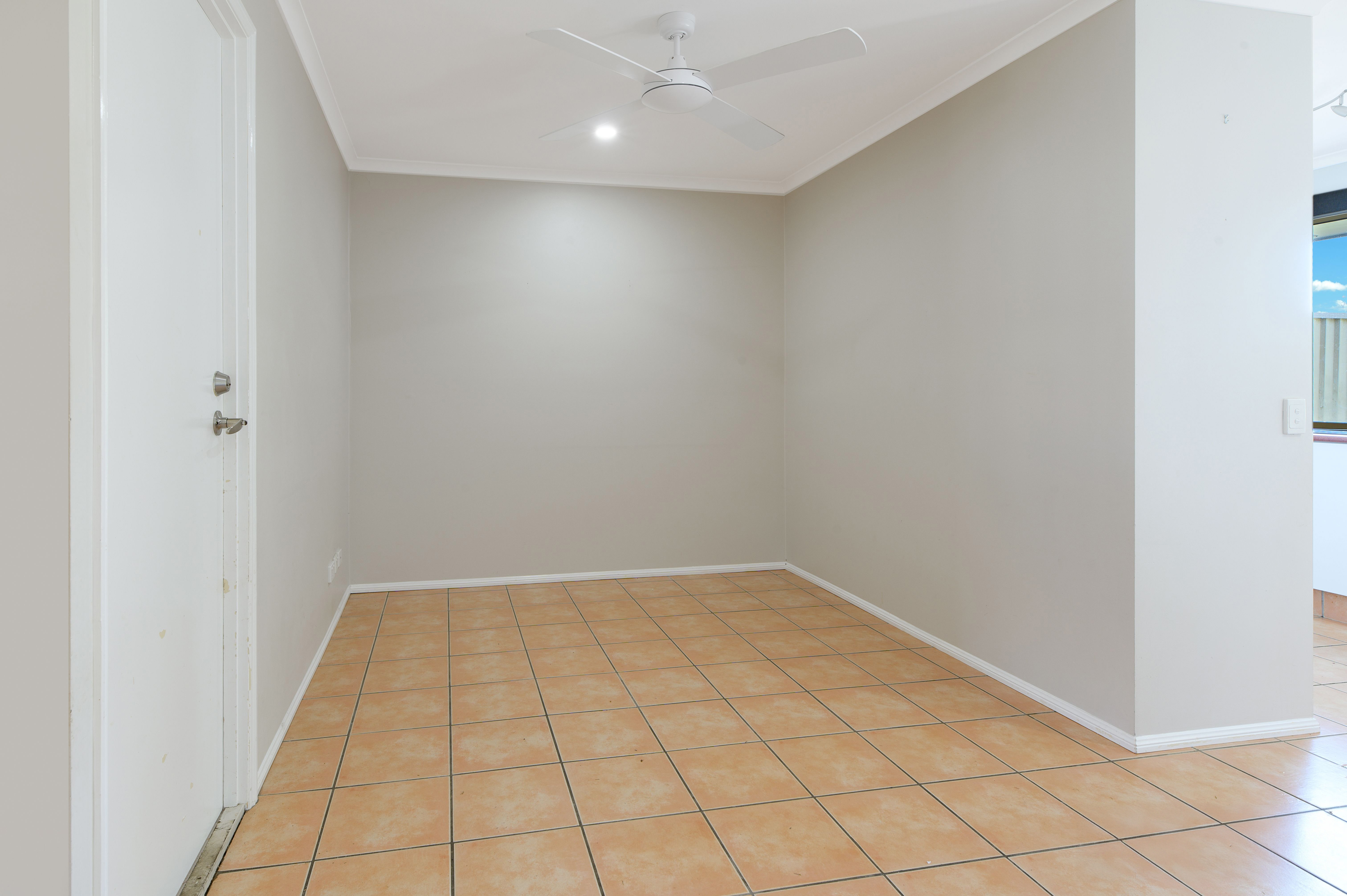 18 Eucalyptus Court, OXENFORD QLD 4210 7