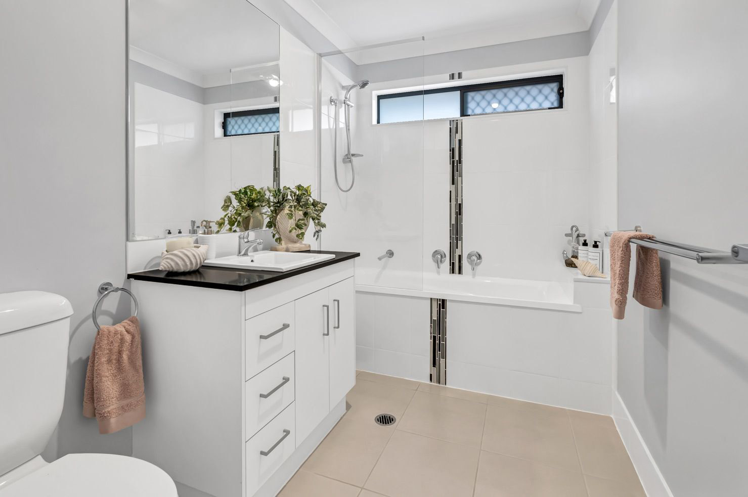 1/23 Xenia Street, PIMPAMA QLD 4209 11