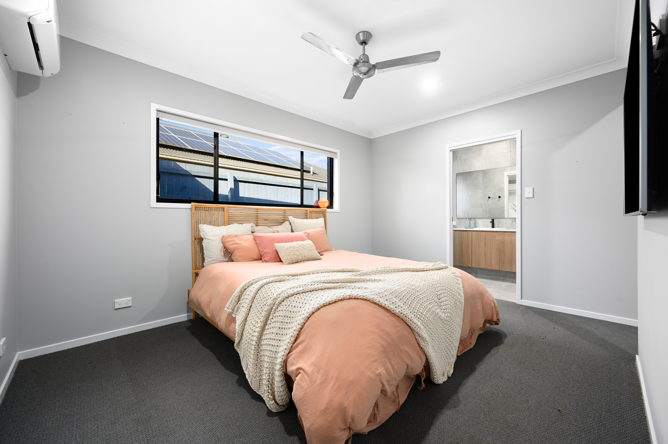 183 Goldmine Road, ORMEAU QLD 4208 9
