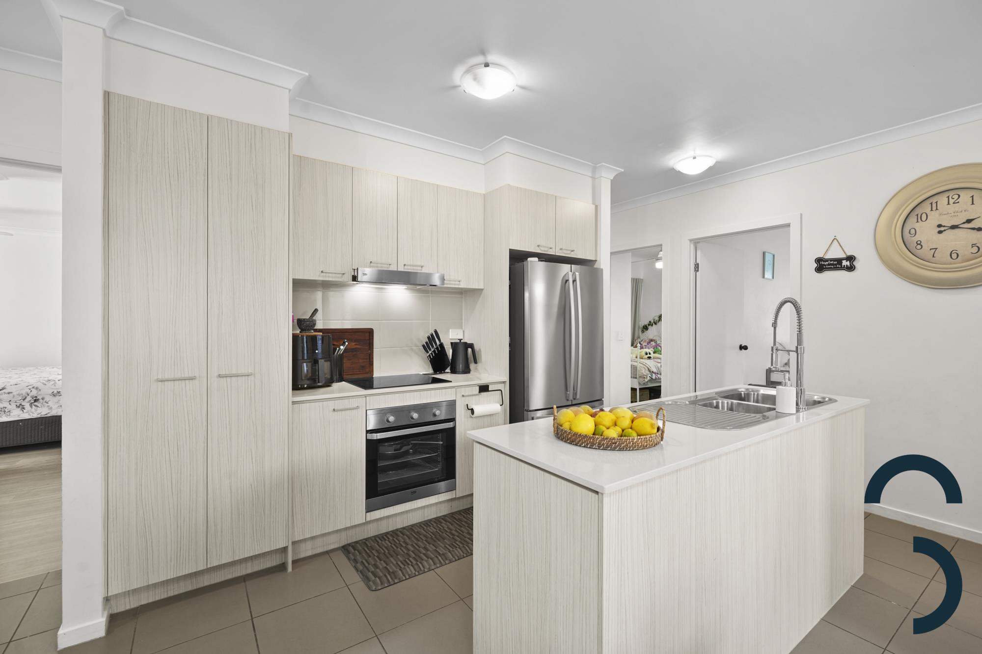 17 Gideon Gardens, PIMPAMA QLD 4209 4