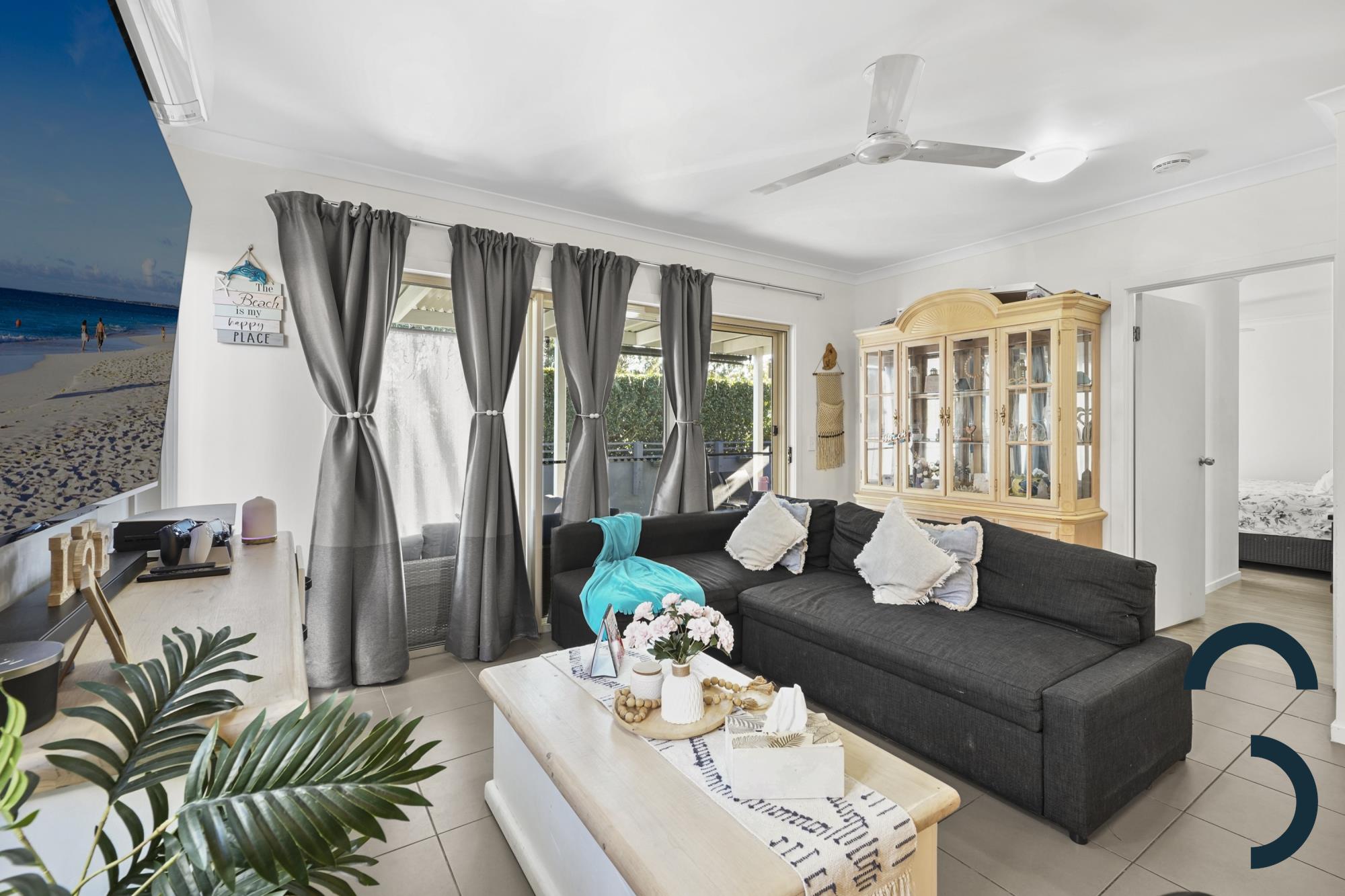 17 Gideon Gardens, PIMPAMA QLD 4209 2