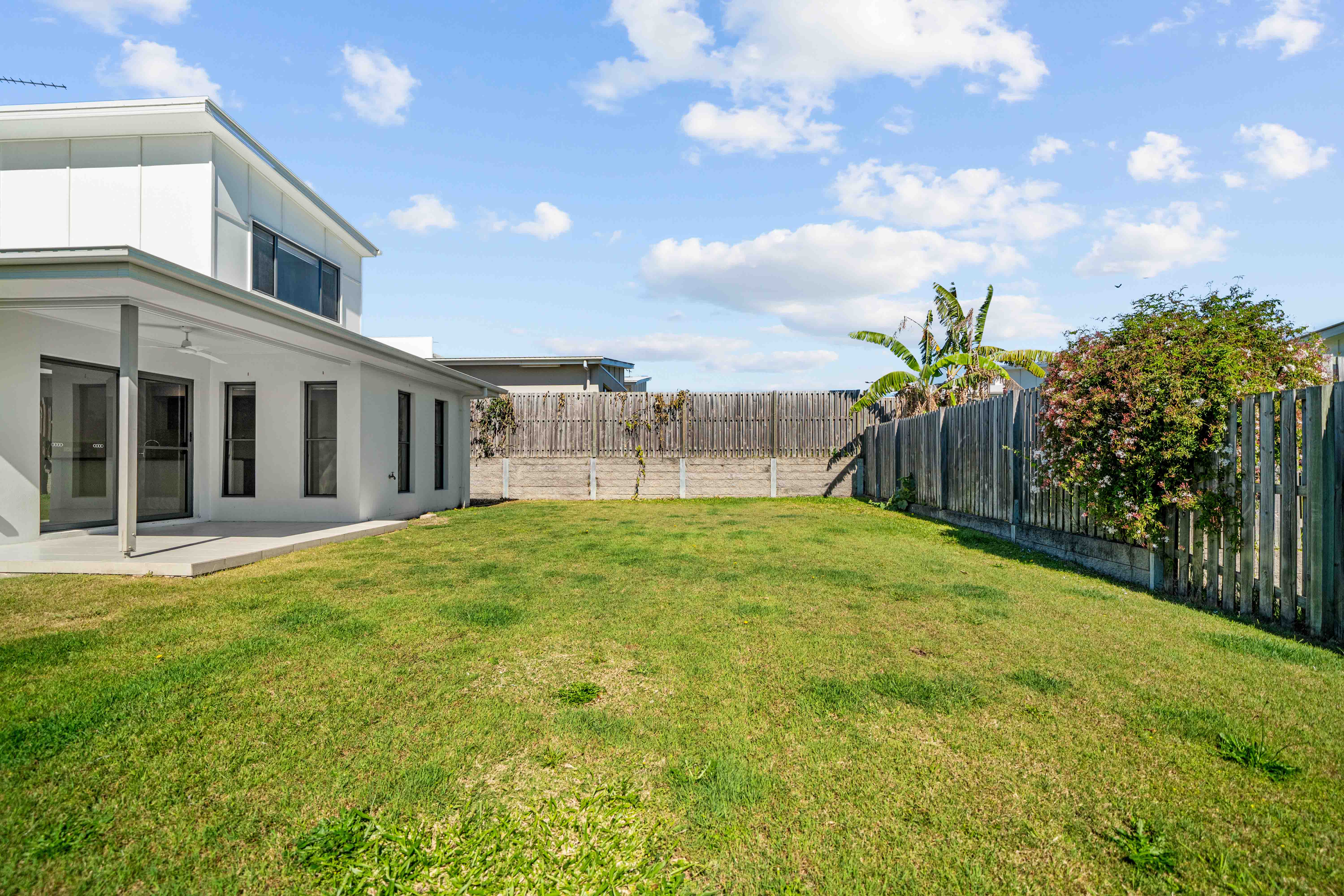 3 Bloom Avenue, COOMERA QLD 4209 11