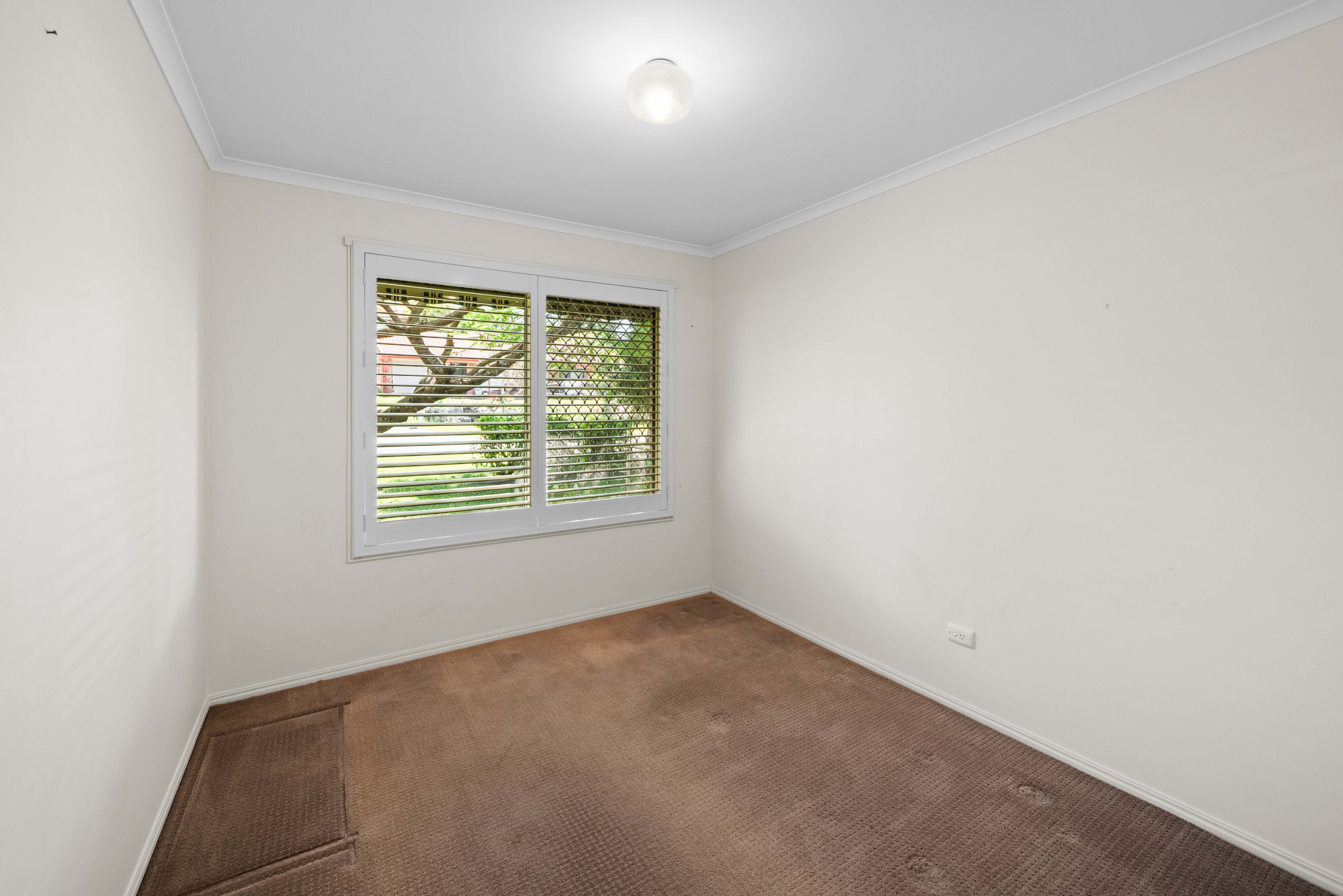 4 Robe court, HELENSVALE QLD 4212 4
